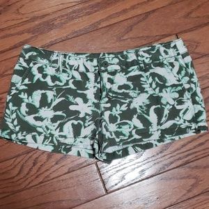 Mossimo shorty shorts floral pattern LIKE NEW!